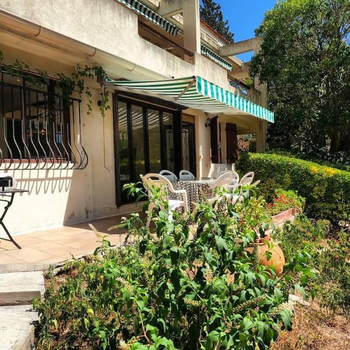 Charmant Rez De Villa Climatise Renove, 90M2 Avec Parking Cassis Exterior foto